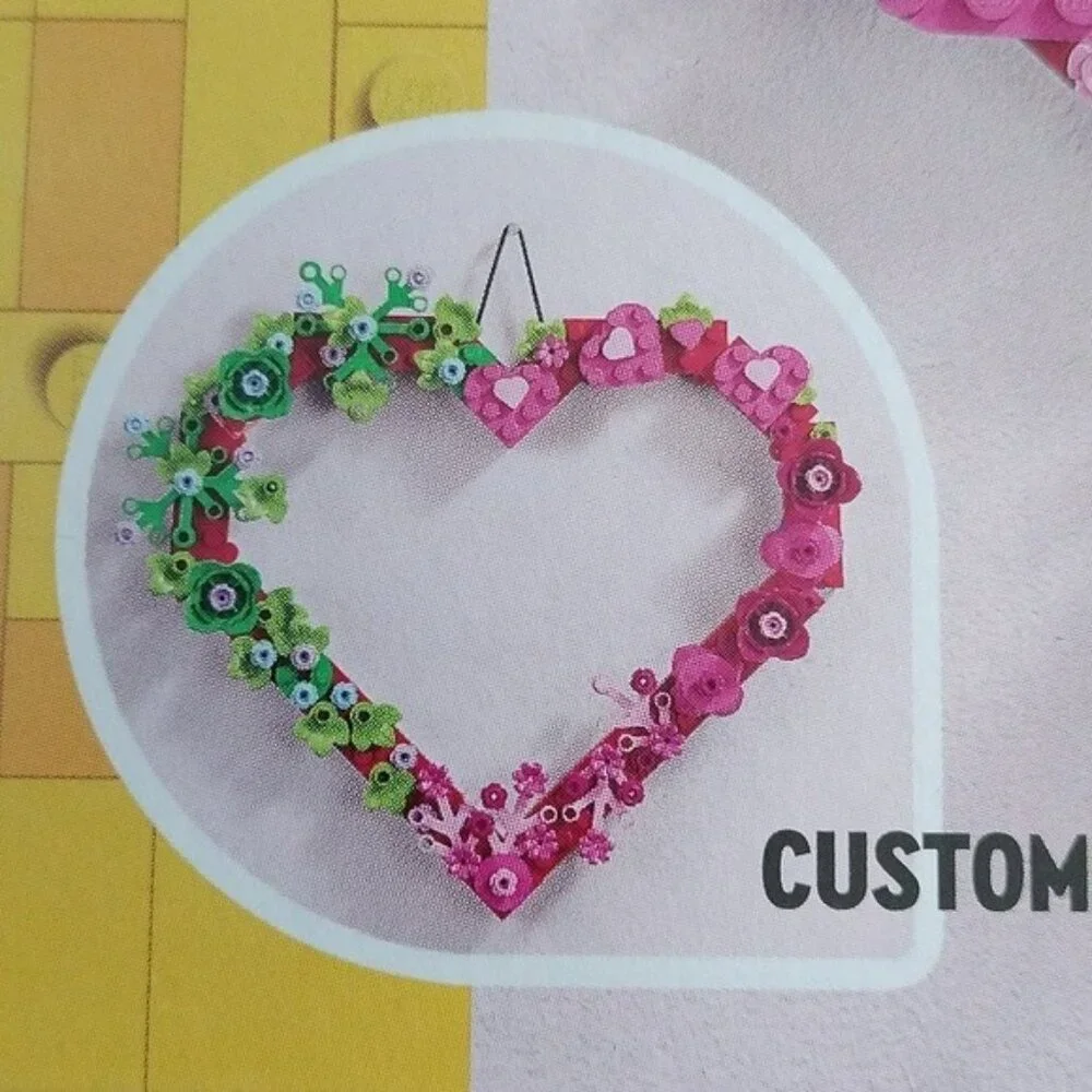 Lego Valentines 40638 Heart Ornament Gift Box Set - Picture 2 of 3